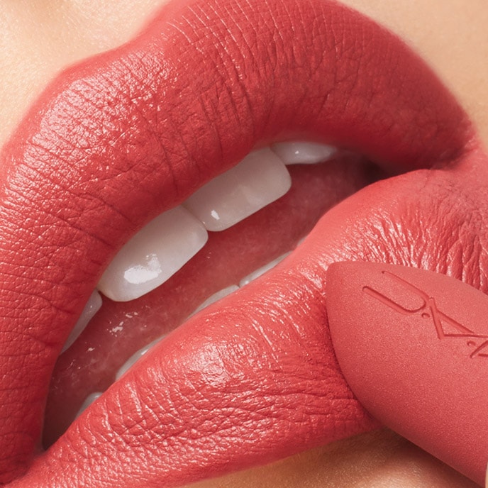 ROUGE À LÈVRES MACXIMAL MATTE EN FOREVER CURIOUS